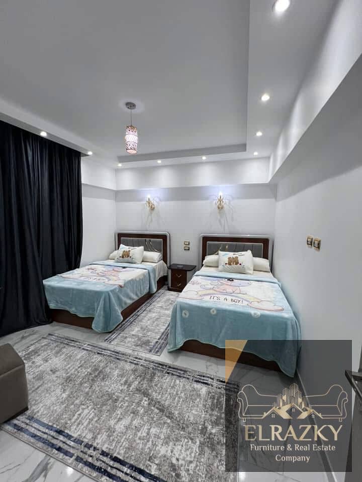 4 c5d32ea5-466a-48f4-8c14-665bfebe0fa0. jpg