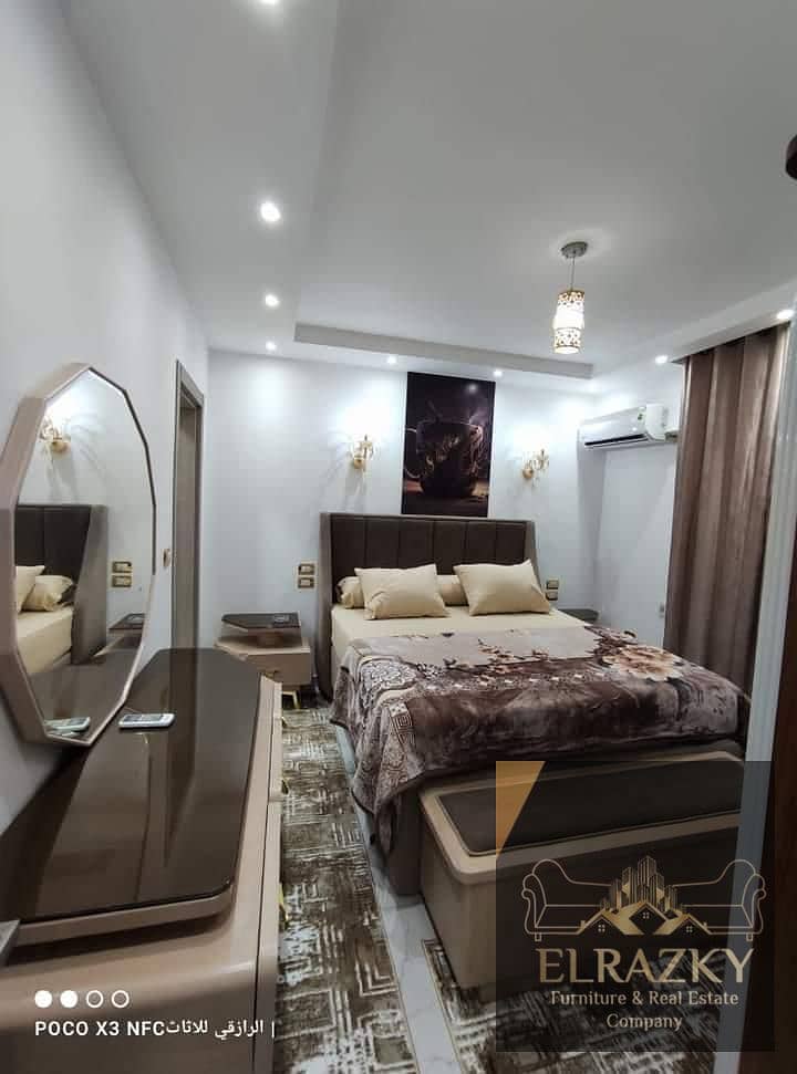 6 ca8d7f44-c281-42d7-8132-21649db7aa8a. jpg