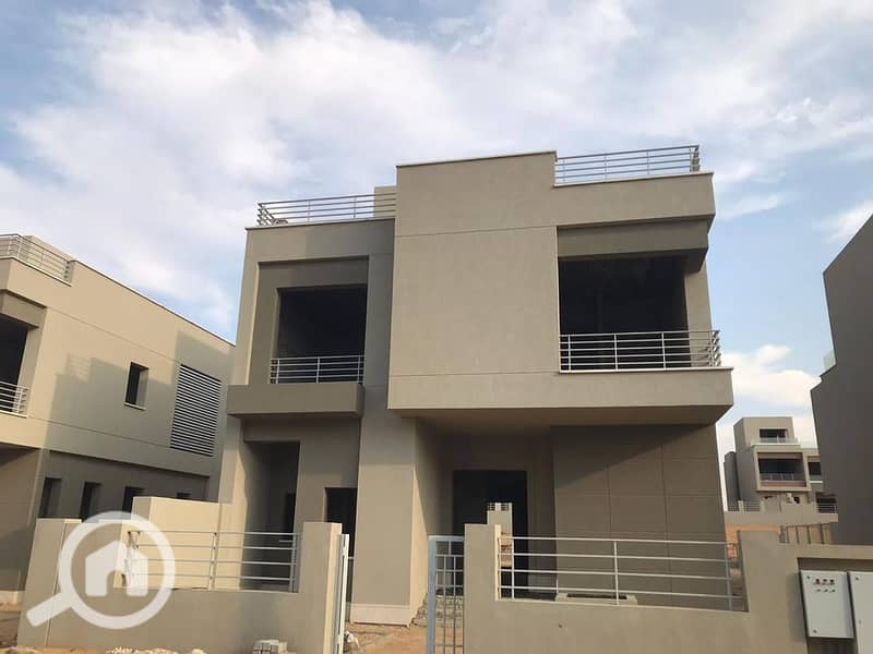 10 193436376_477165460063646_1244780425149283683_n. jpg