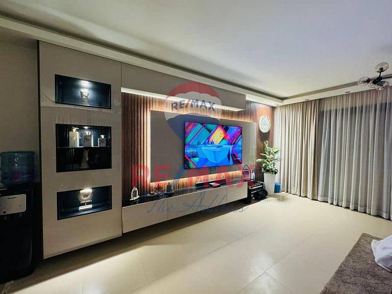 10 c61ce89d-ec6b-4cf1-a7b5-8d2f09b9fe10. jfif. jpg