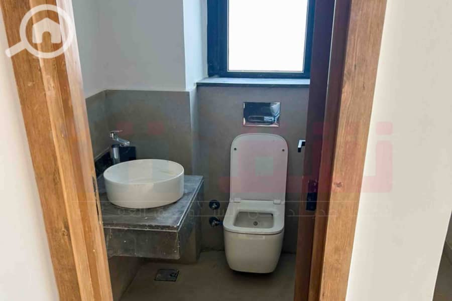 18 WhatsApp Image 2025-11-18 at 6.05. 37 PM (1). jpg