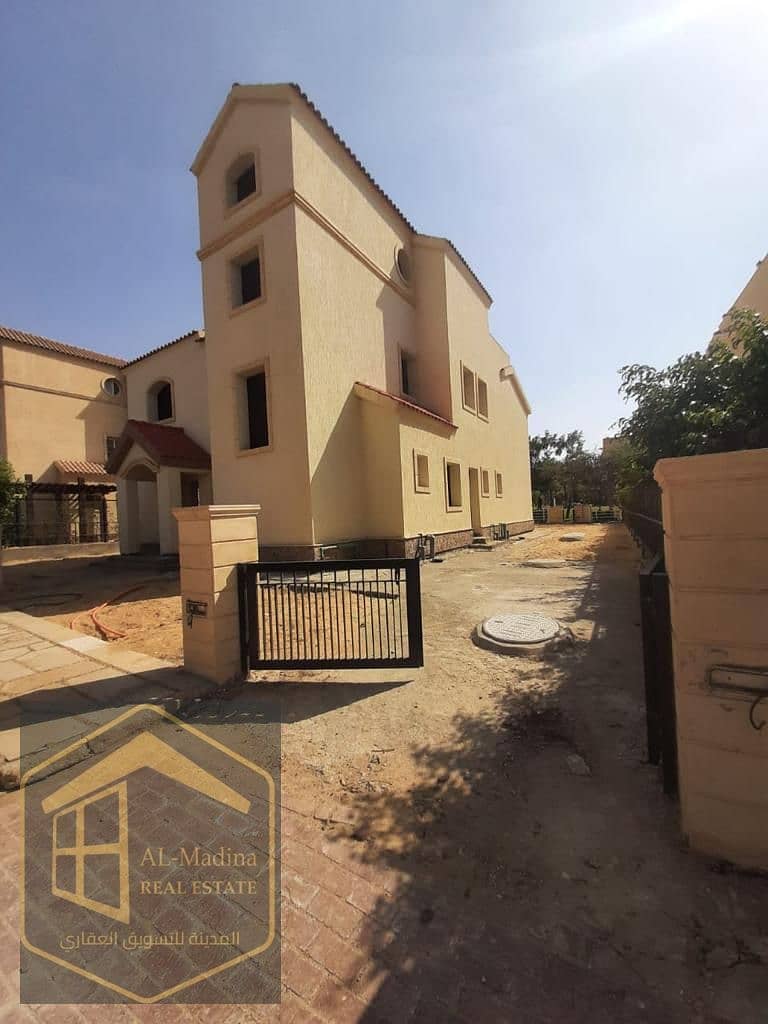 12 WhatsApp Image 2026-01-13 at 16.37. 12 (2). jpeg