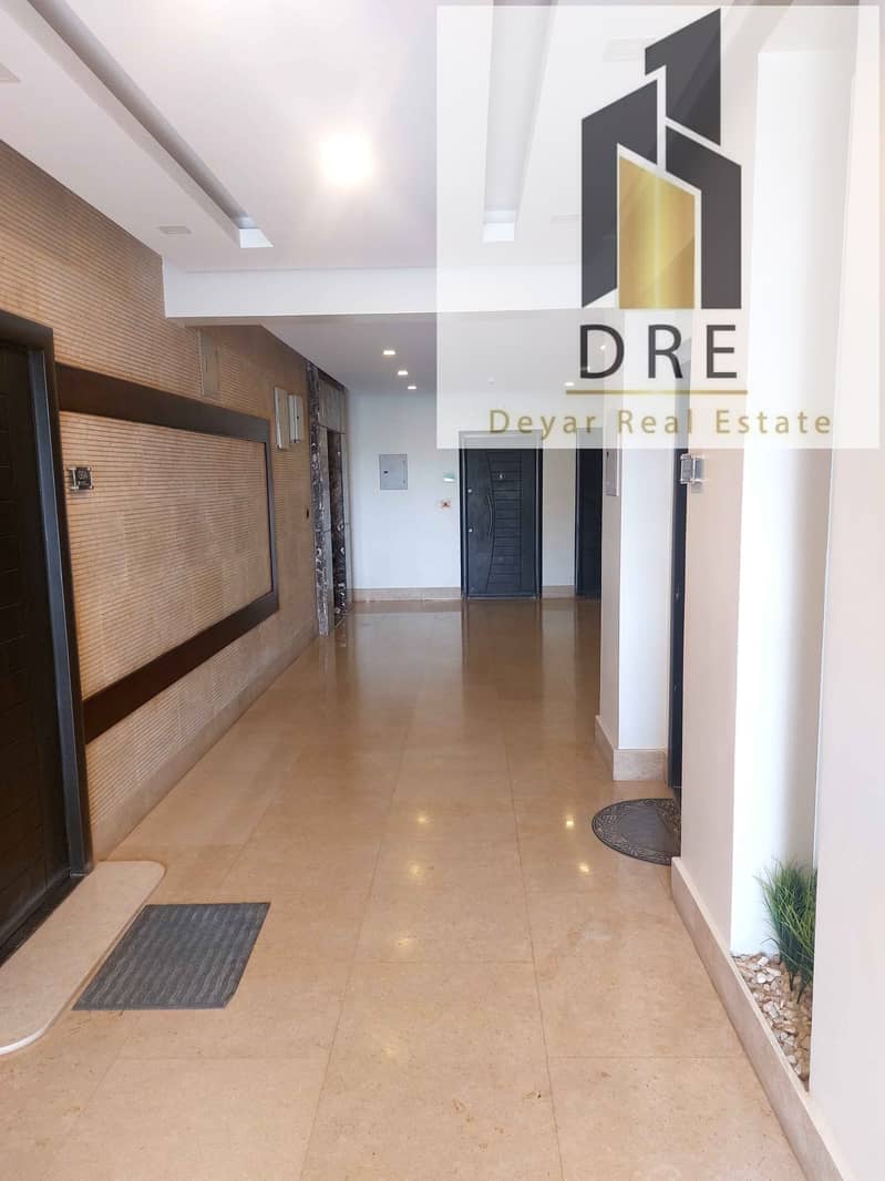 22 300c5887-7497-4fdd-aeaa-6d02d781a86d. jpg