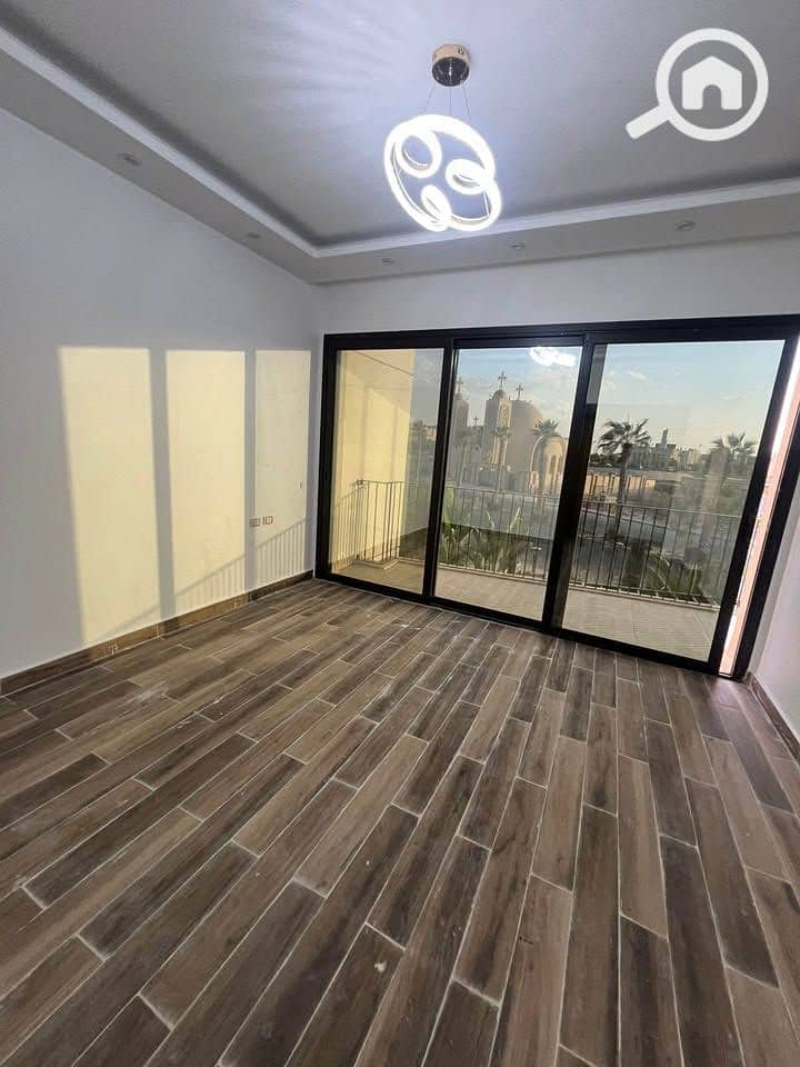 4 567746120_2126950351044210_8730617107940286610_n. jpg