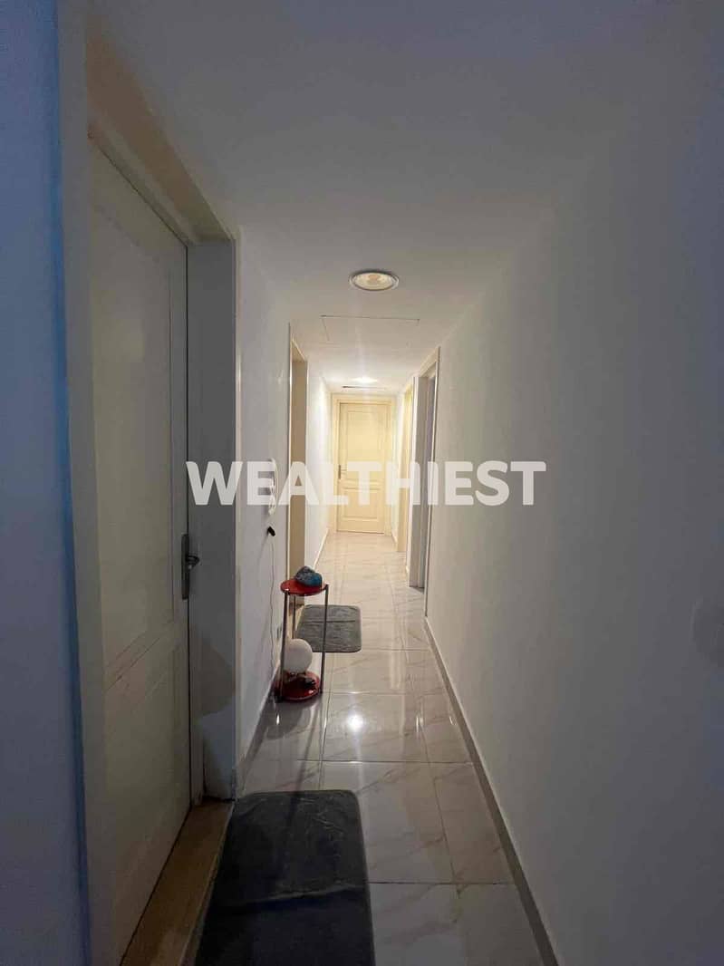 3 e080e49d-318a-4fd9-8991-836e2da55ad0. jpg