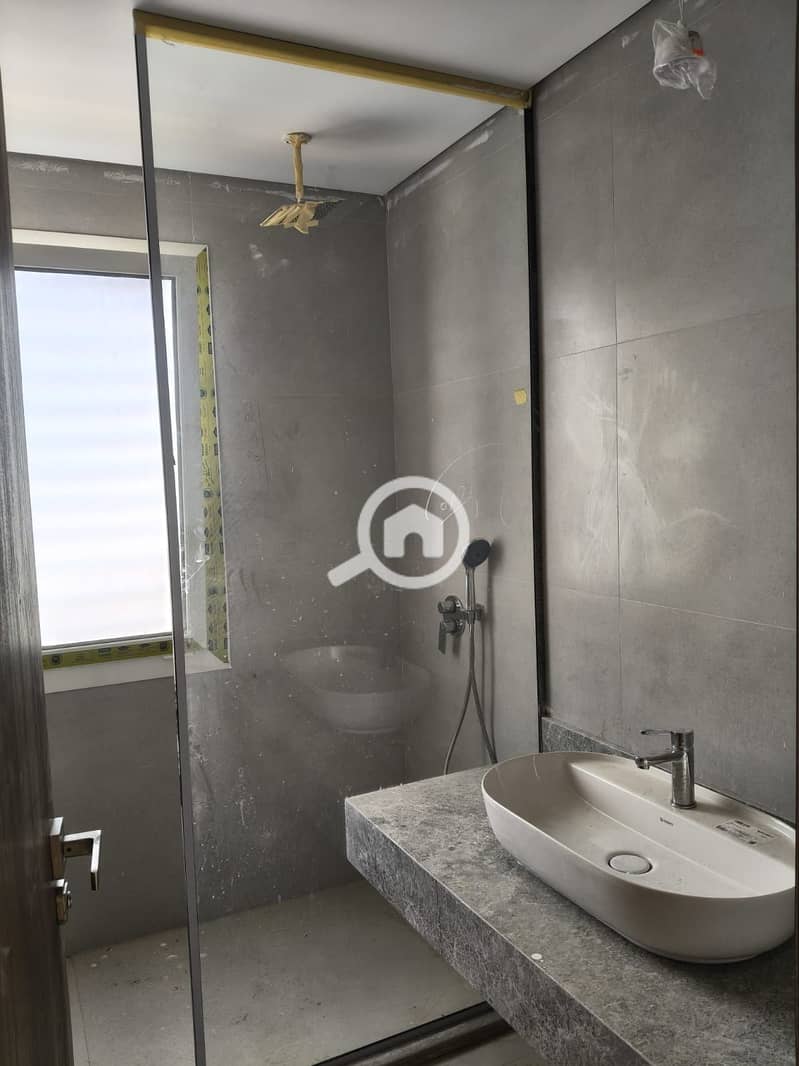 6 WhatsApp Image 2026-01-13 at 18.40. 13. jpeg