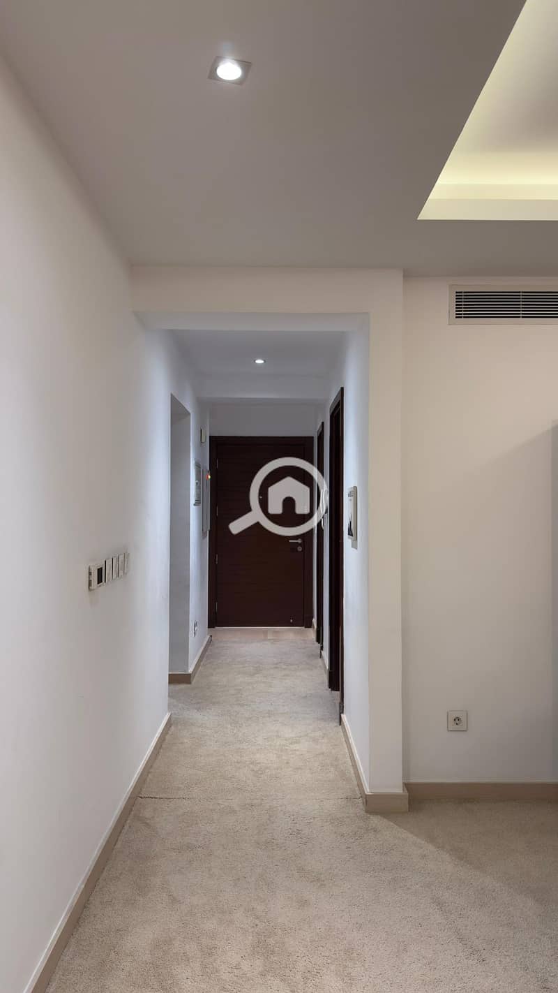 20 WhatsApp Image 2026-01-12 at 4.01. 59 PM (1). jpeg