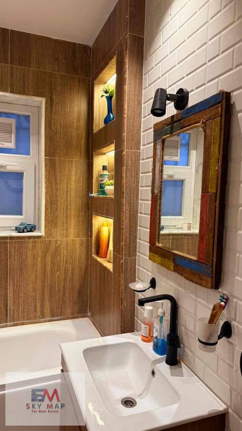 9 c11c1f8c-7d72-46bb-a05c-8b0be690d76d. jpg