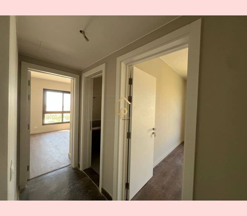 4 WhatsApp Image 2025-11-02 at 1.43. 18 PM (1). jpg