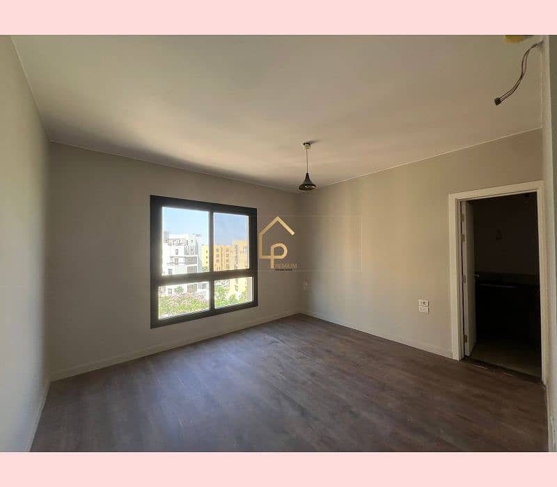 6 WhatsApp Image 2025-11-02 at 1.43. 19 PM (1). jpg