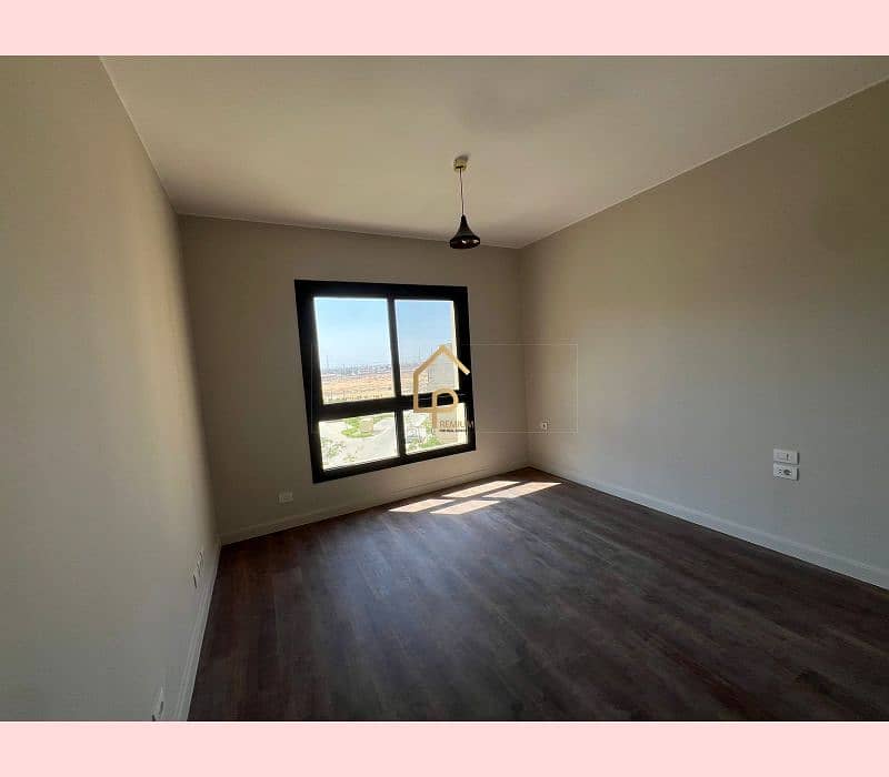 7 WhatsApp Image 2025-11-02 at 1.43. 19 PM. jpg