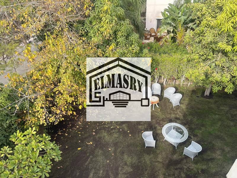 7 3da2f5c6-acd7-49ca-bbf3-98457ac717bf. jpg