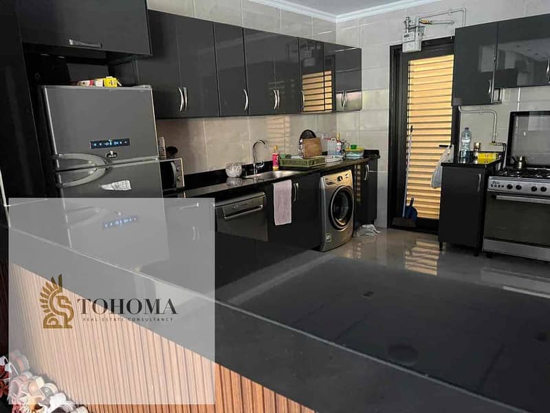 9 5ddb02c4-2bc6-47e2-ac45-d829f632b6ac. jpg