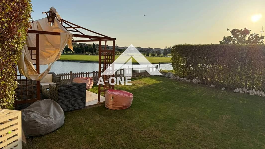 33dab943-5c4b-407e-b543-b611900c5c3f. jpg 33dab943-5c4b-407e-b543-b611900c5c3f. jpg