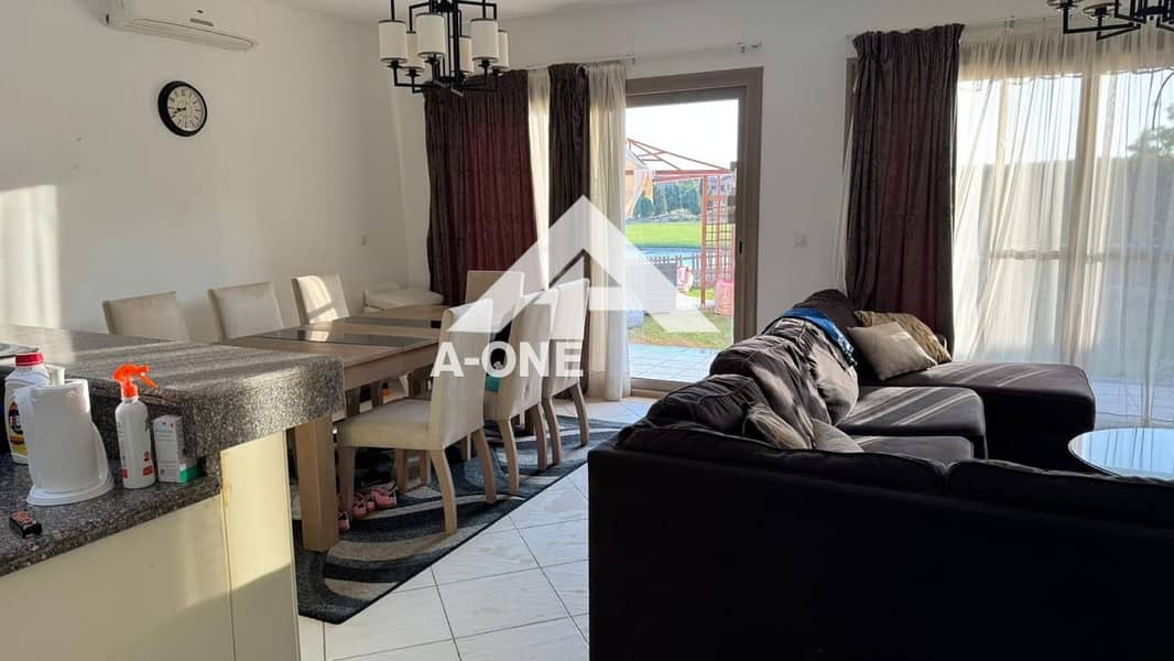 2 5dfcf13f-0fa7-43f8-8e9b-e68f52e44ec7. jpg