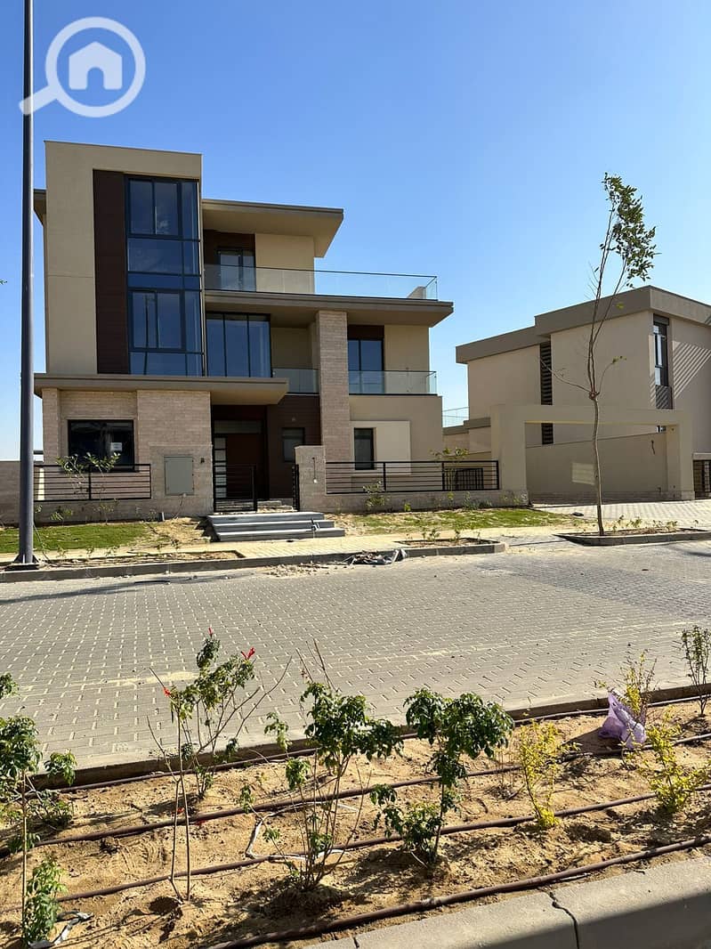 4 471812155_122184857570170009_1316746323622480703_n. jpg