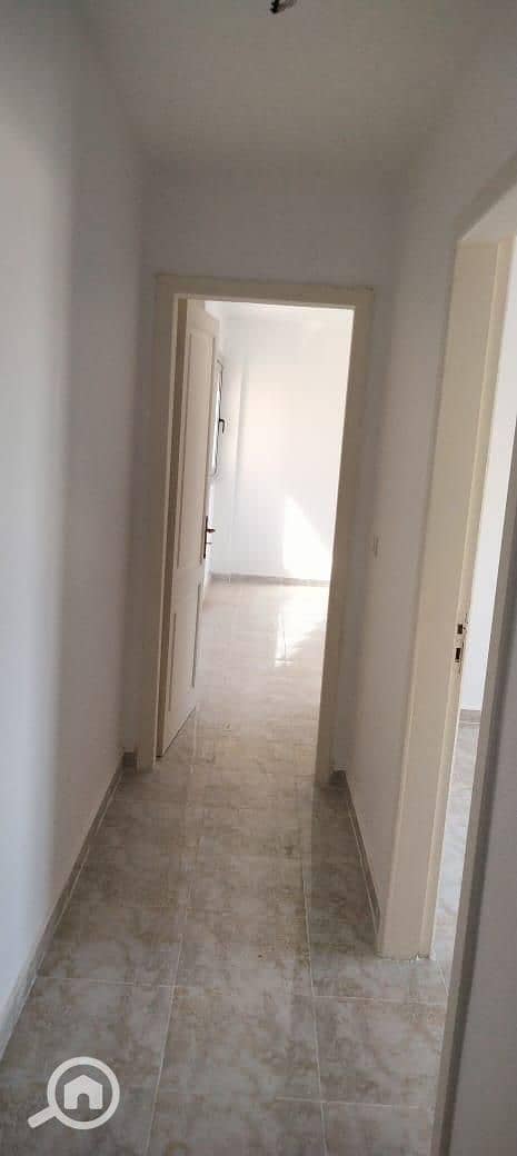 4 3bcc63ab-ea62-4141-977d-d87945148e9e. jpg