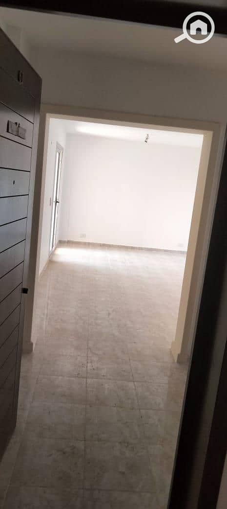 7 94fe0cd0-05be-43c4-80f9-e4e282175bba. jpg