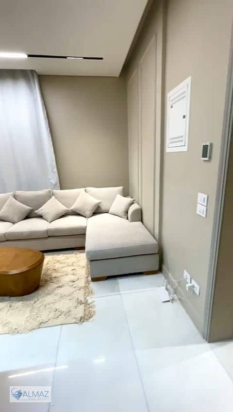 4 WhatsApp Image 2026-01-14 at 3.45. 11 PM. jpeg