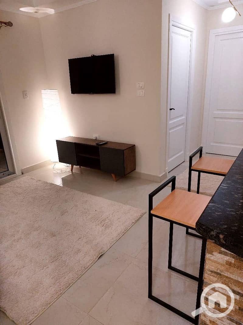 5 ab3ba425-cdcc-433b-bbe1-d0c310d9ed88. jpg