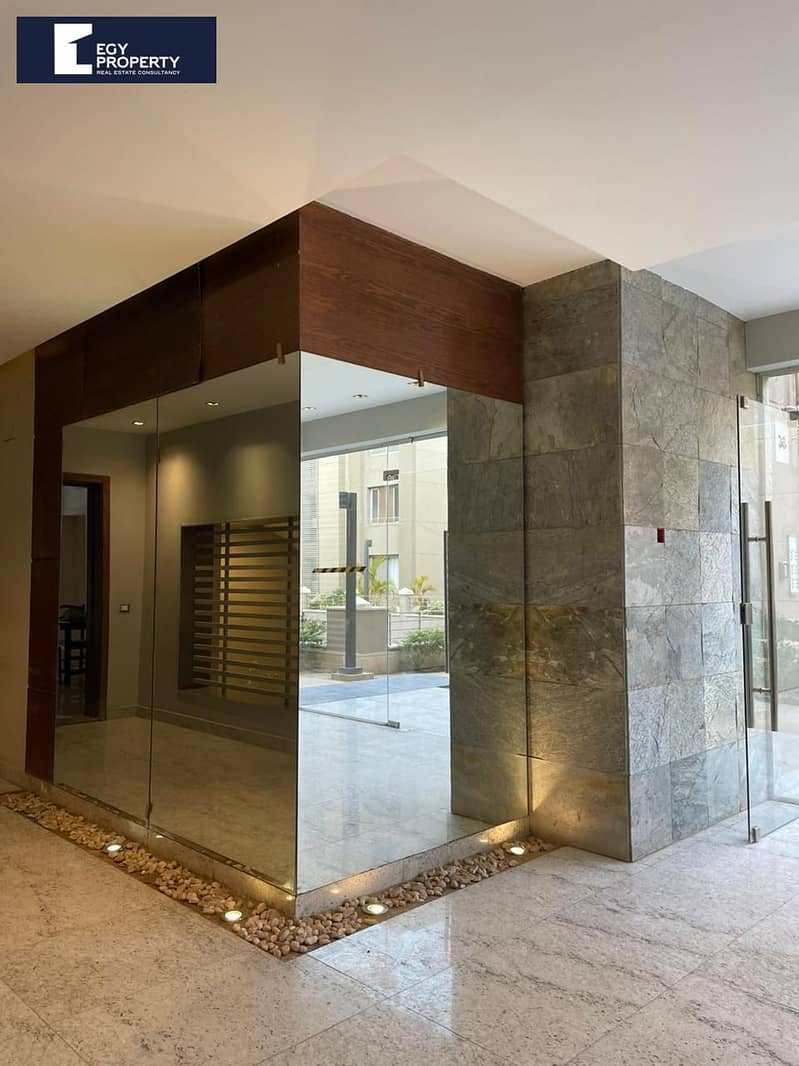 4 _files_WhatsApp Image 2024-12-11 at 6.55. 51 PM (1). jpeg