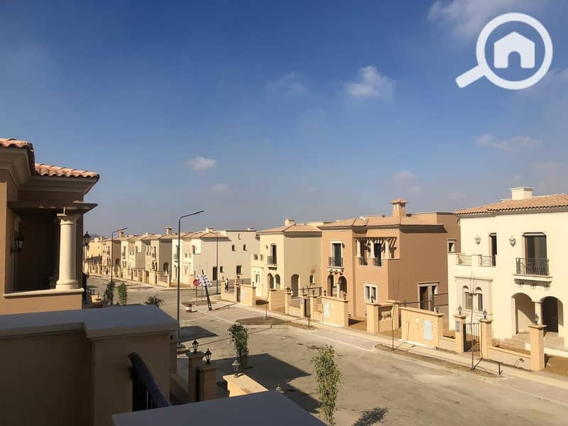 10 b0bcb181-5791-4b46-ba2e-8fb384bdebd5. jpg