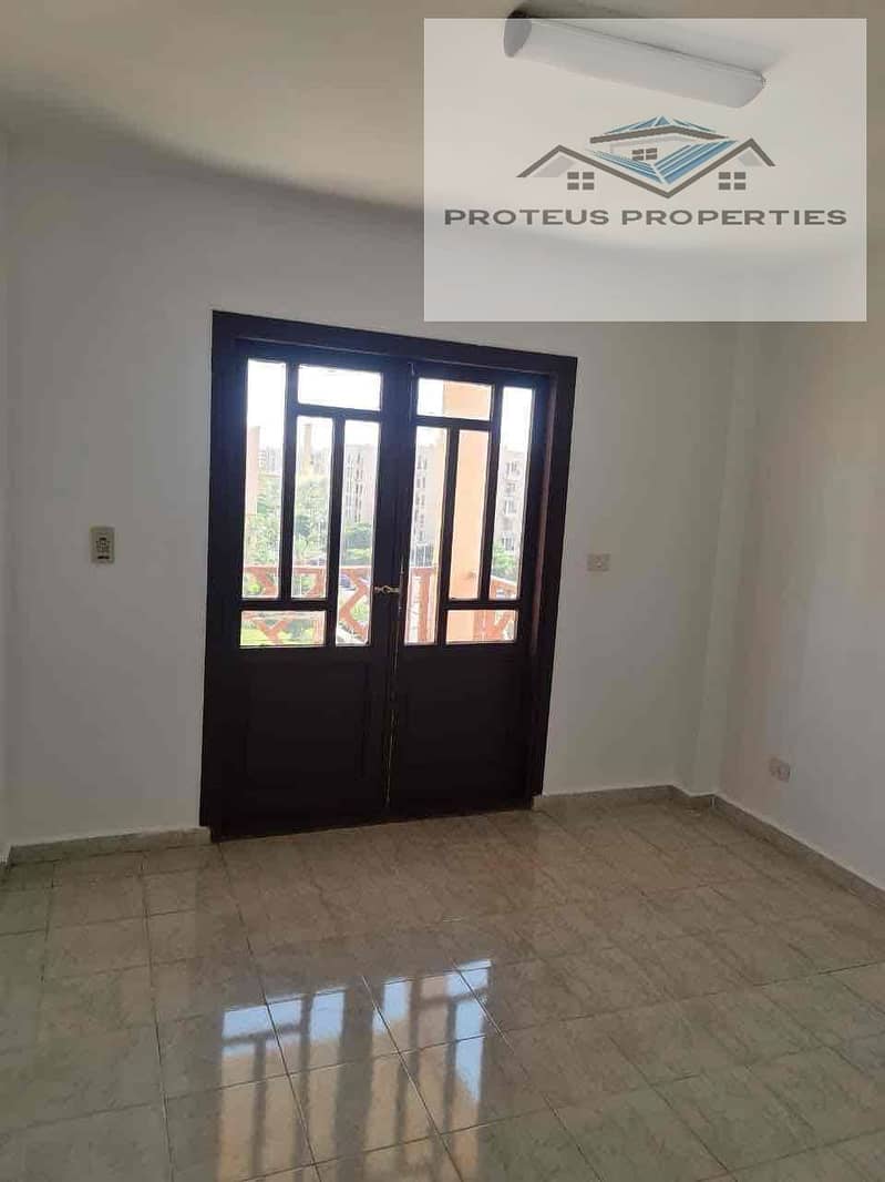 3 fb8443fc-f428-4d5e-94f1-76b8f6073065. jpg