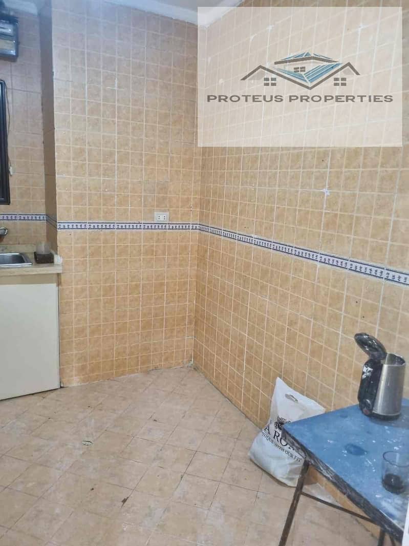 12 4d3c65bb-72fd-46f7-98f6-398d8628973a. jpg