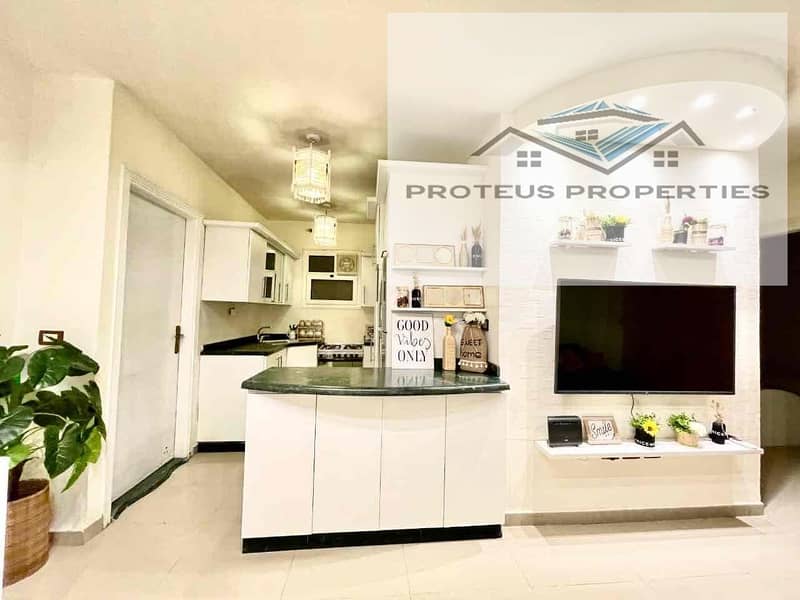 12 38f89780-c4a2-4f3e-8b13-25b7cfc462cc. jpg