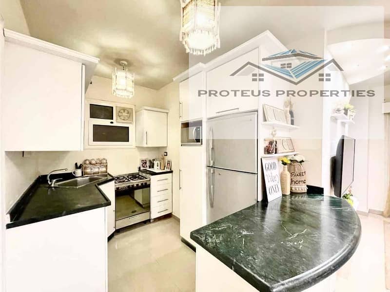 17 0c8ee8f9-604c-4f8c-9451-63d24936a334. jpg