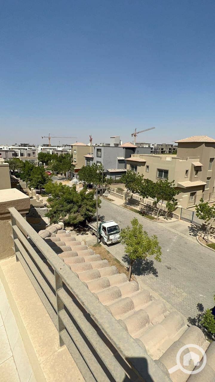 10 WhatsApp Image 2026-01-14 at 15.47. 31. jpeg