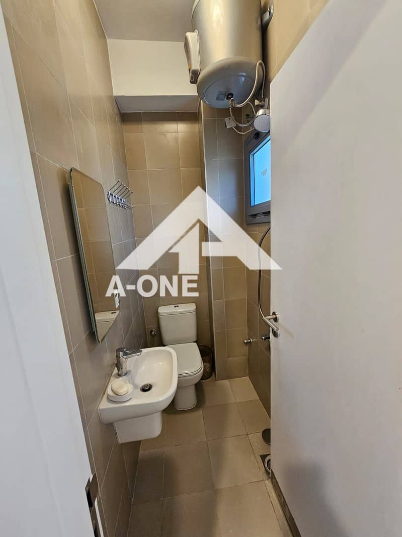 12 04a44e8f-6bbd-4b5d-84cc-fe6abc5c00cb. jpg