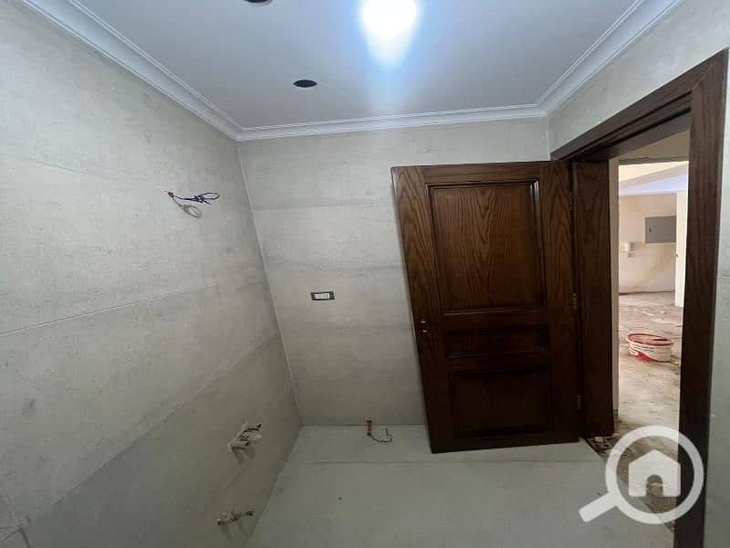 4 WhatsApp Image 2026-01-04 at 9.19. 34 AM (2). jpg