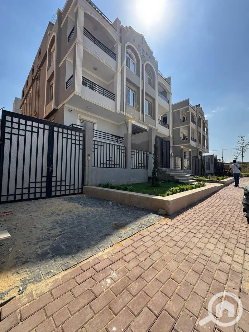 5 582688694_3089114178144439_6019782807846342994_n. jpg