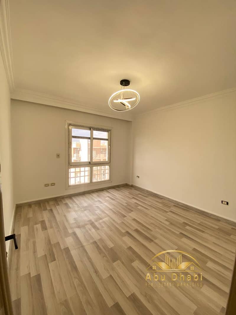 4 62ea31f1-23bc-44c3-9229-0bd7402b477b. jpg