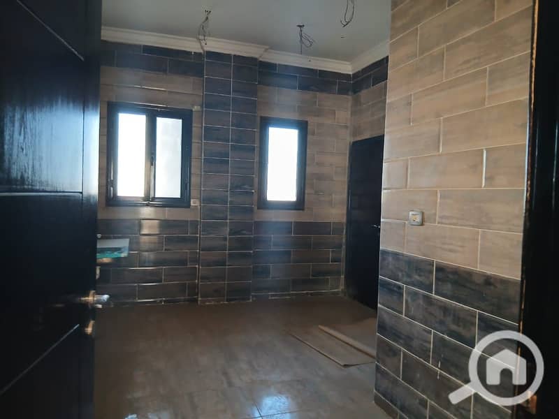 15 WhatsApp Image 2025-02-13 at 10.08. 56_8bf50b10. jpg