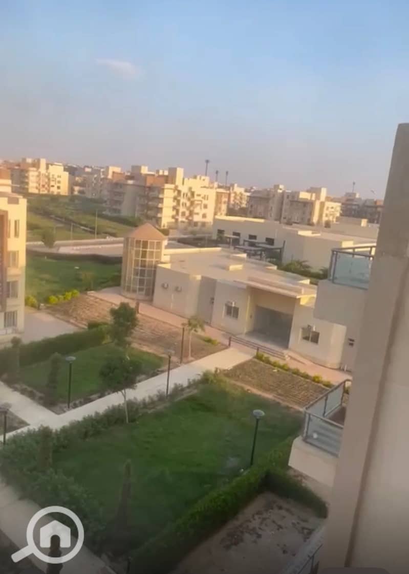 3 aa3ee1c5-b310-4a64-85b7-a6a36c550596. jpg