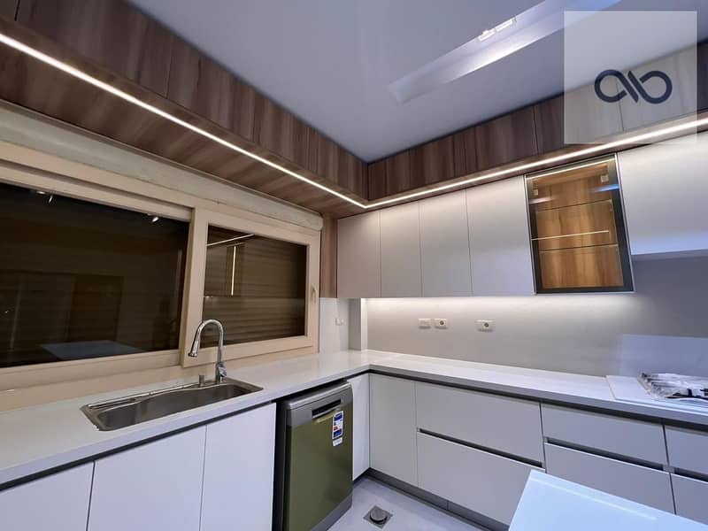 17 WhatsApp Image 2025-12-08 at 1.14. 31 PM (4). jpeg