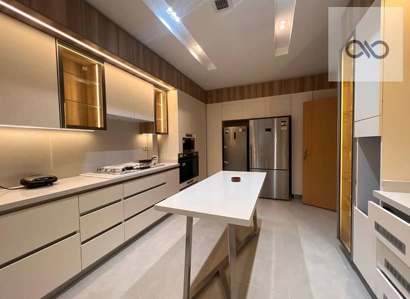 18 WhatsApp Image 2025-12-08 at 1.14. 31 PM (2). jpeg