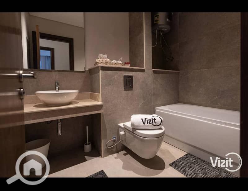 22 e888a903-d7fe-49c8-b8ba-304441056c4d. jpg