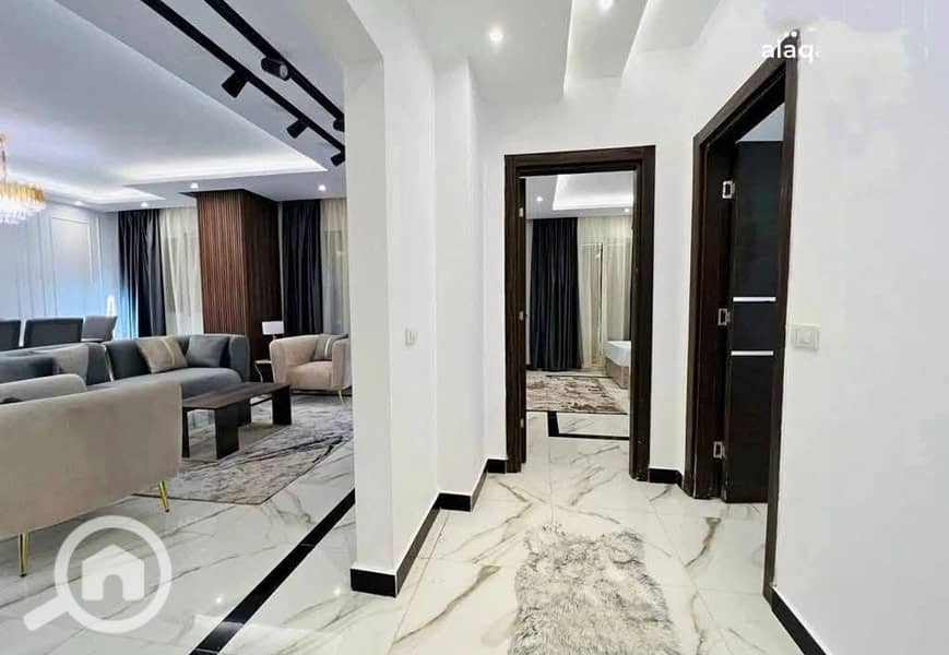 5 5050e660-a840-4685-b513-13e3c1768d7c. jpg