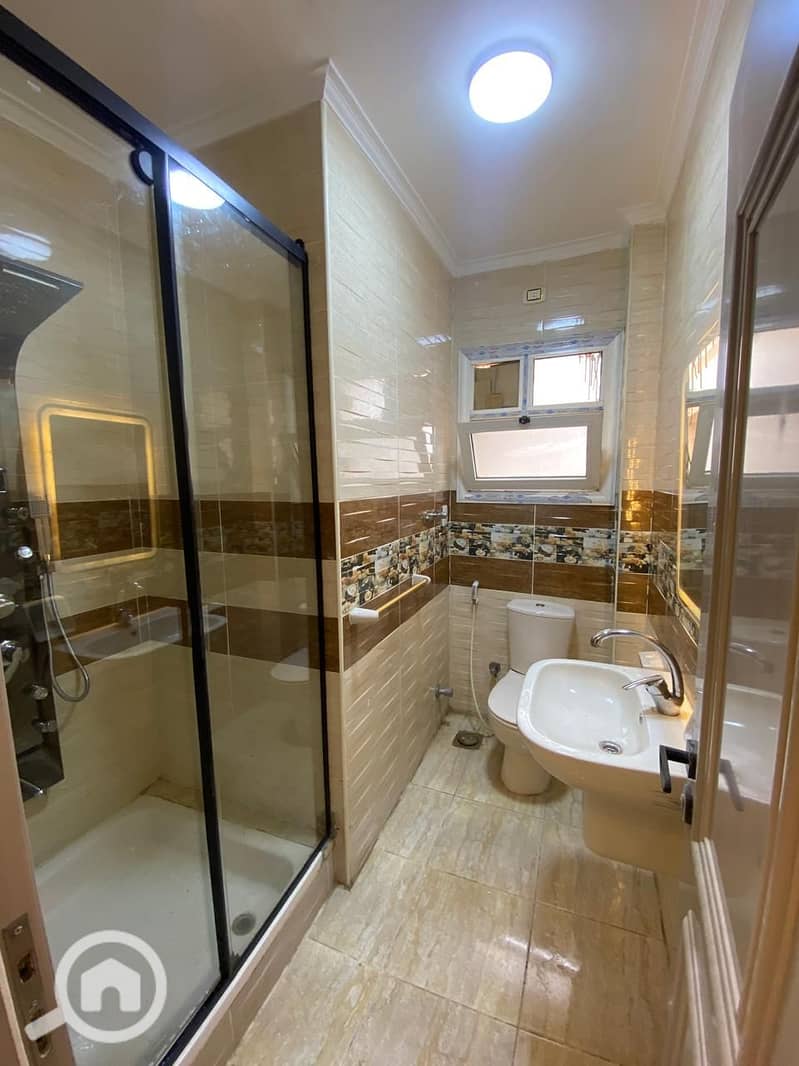 4 WhatsApp Image 2026-01-14 at 3.57. 59 PM (3). jpeg