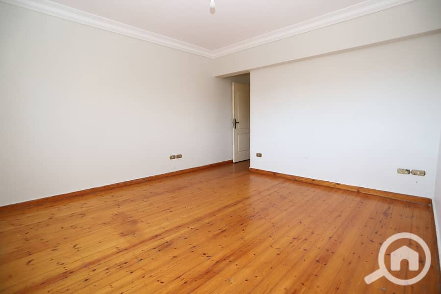 10 WhatsApp Image 2026-01-14 at 1.39. 48 PM. jpeg