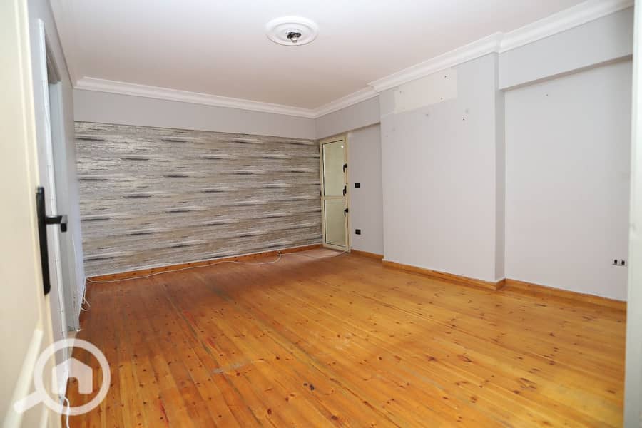 12 WhatsApp Image 2026-01-14 at 1.39. 48 PM (1). jpeg