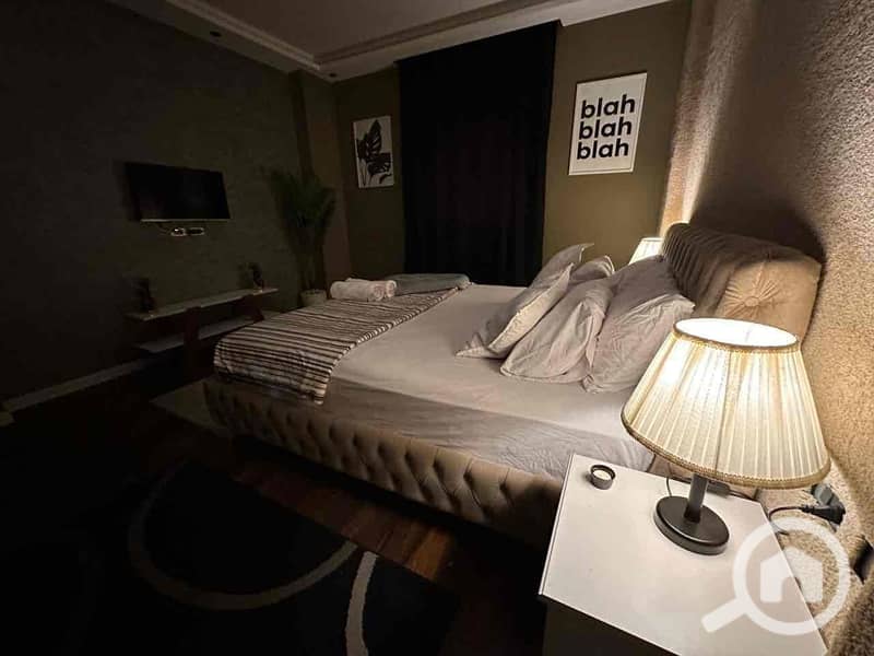 22 b6e9eae2-b37f-400d-94d7-3cb30c0b7f72. jpg