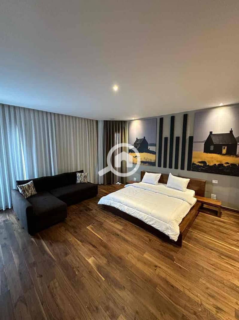 20 e3ffb0c2-7e7a-4873-852a-4dc1d5613f2c. jpg