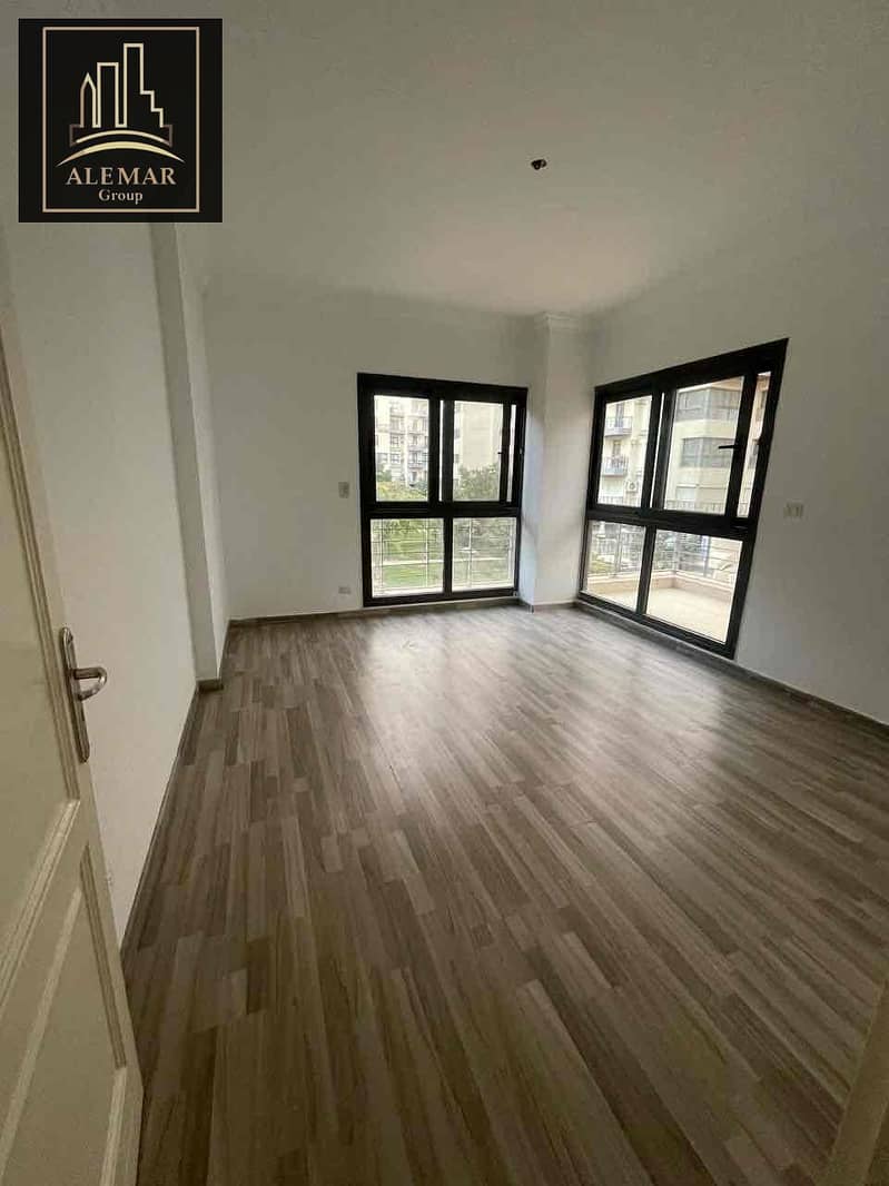 3 bcb86c98-e1f6-4d2f-964e-147588e5bd4f. jpg