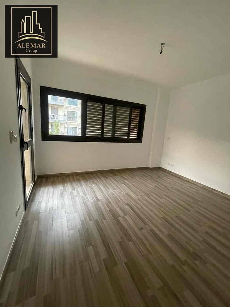 14 c363a72a-2a28-45b3-ab6c-d7be7edbdf04. jpg