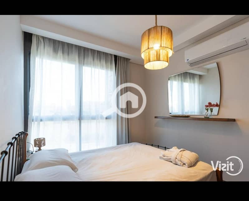 2 52371379-fff3-4273-9cb4-84cb590a1660. jpg