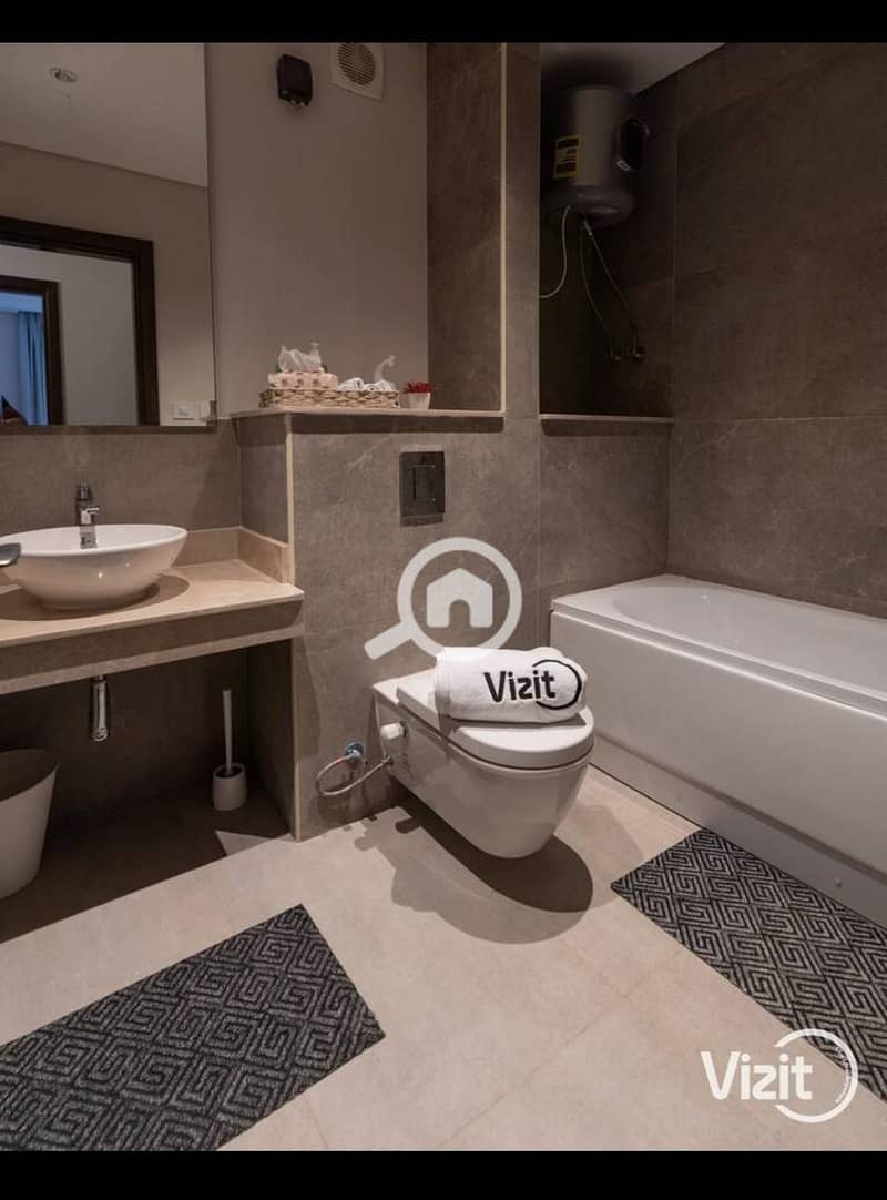 12 8ae0d042-1c38-457c-aeb8-2b63af8f48f5. jpg